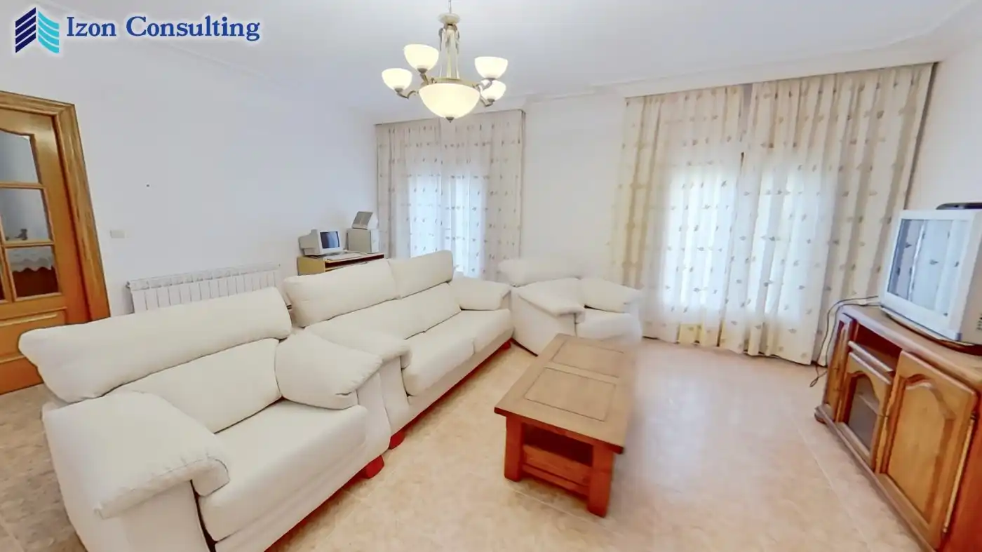 Sala de estar de Casa o chalet en venta en La Alberca de Záncara  con Calefacción, Trastero y Amueblado