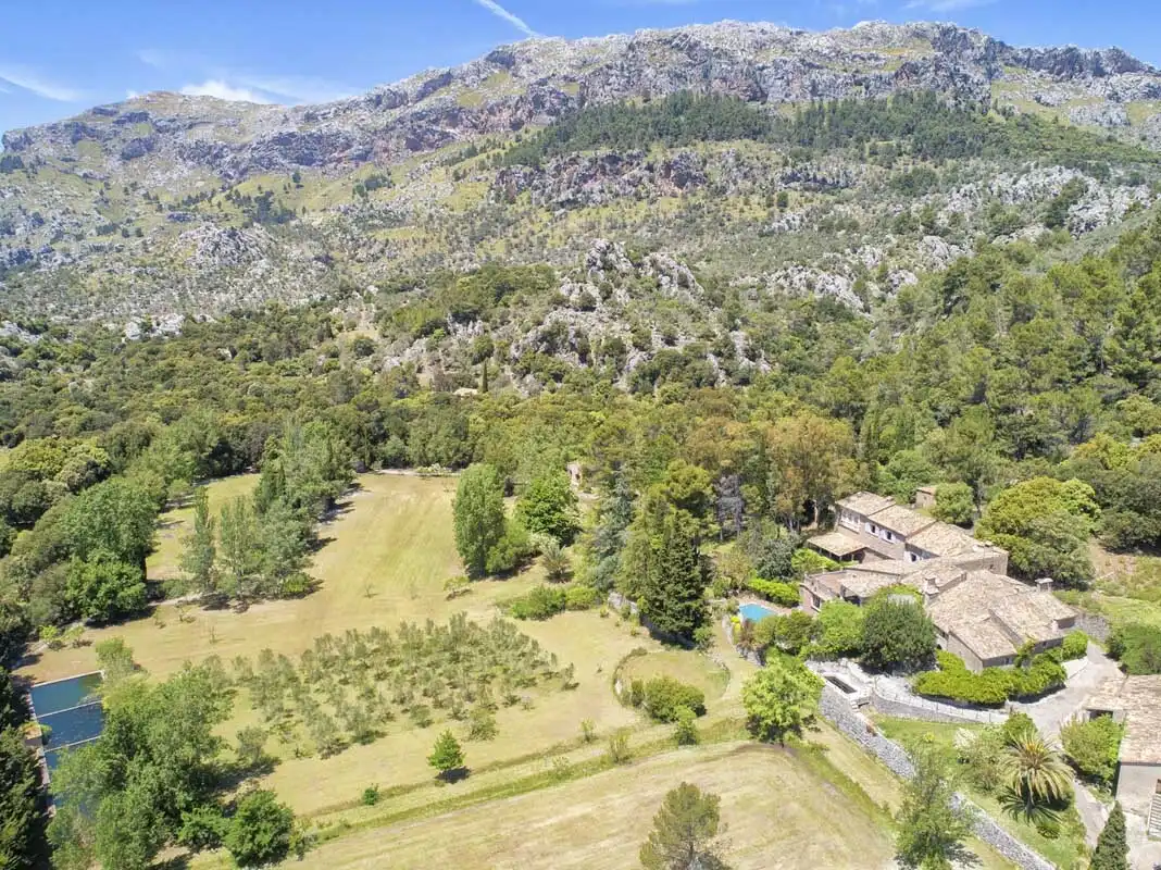 Edificio en venta en Escorca