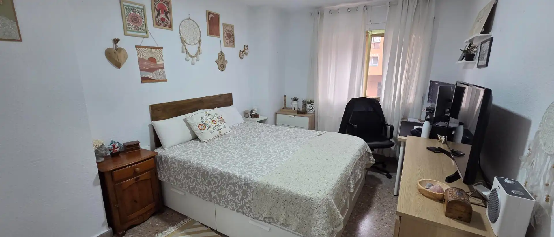 Habitación de Piso en venta en Valencia con Aire acondicionado, Trastero y Balcón