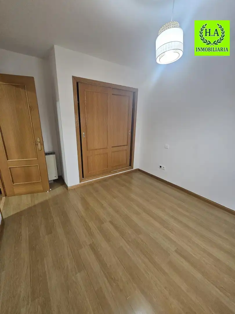 Habitación de Apartamento en venta en San Agustín del Guadalix con Calefacción y Trastero
