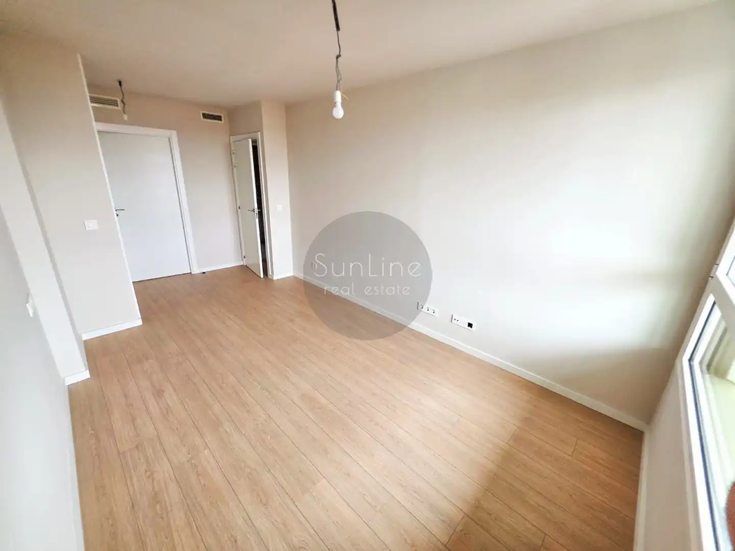 Appartamento con terrazza in affitto a Calle Doctor Domagk, imagen 16