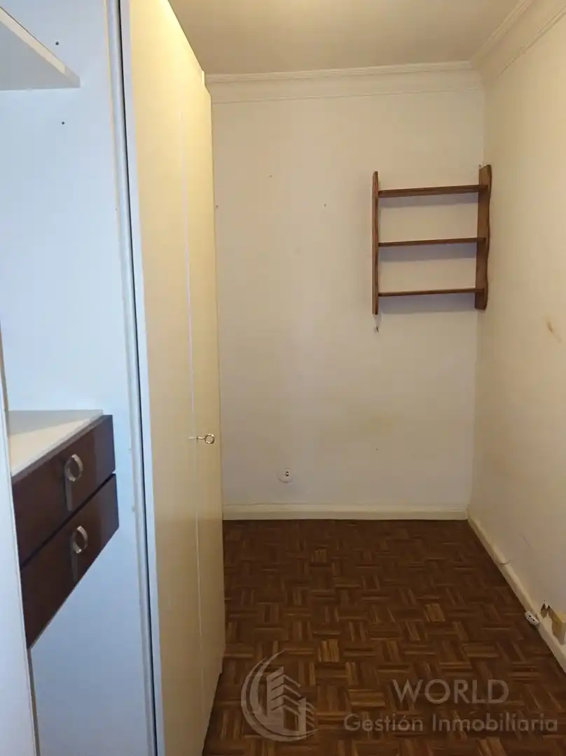 Flat with terrace for sale in Calle Carolina Coronado, imagen 15