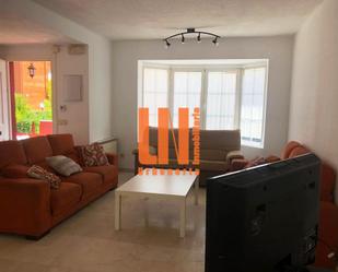 Living room of House or chalet to share in Villanueva de la Cañada  with Air Conditioner, Heating and Private garden