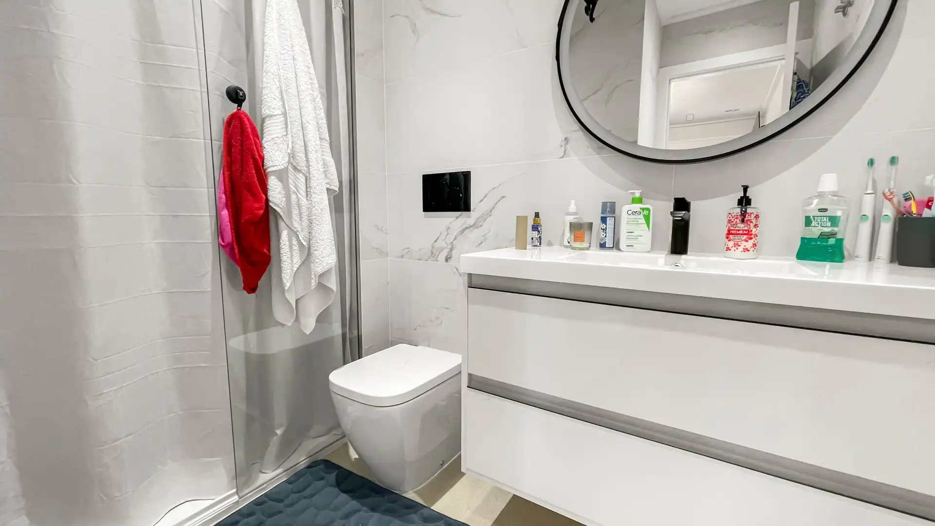 Bany de Apartament en venda en Guardamar del Segura amb Aire condicionat, Piscina i Forn