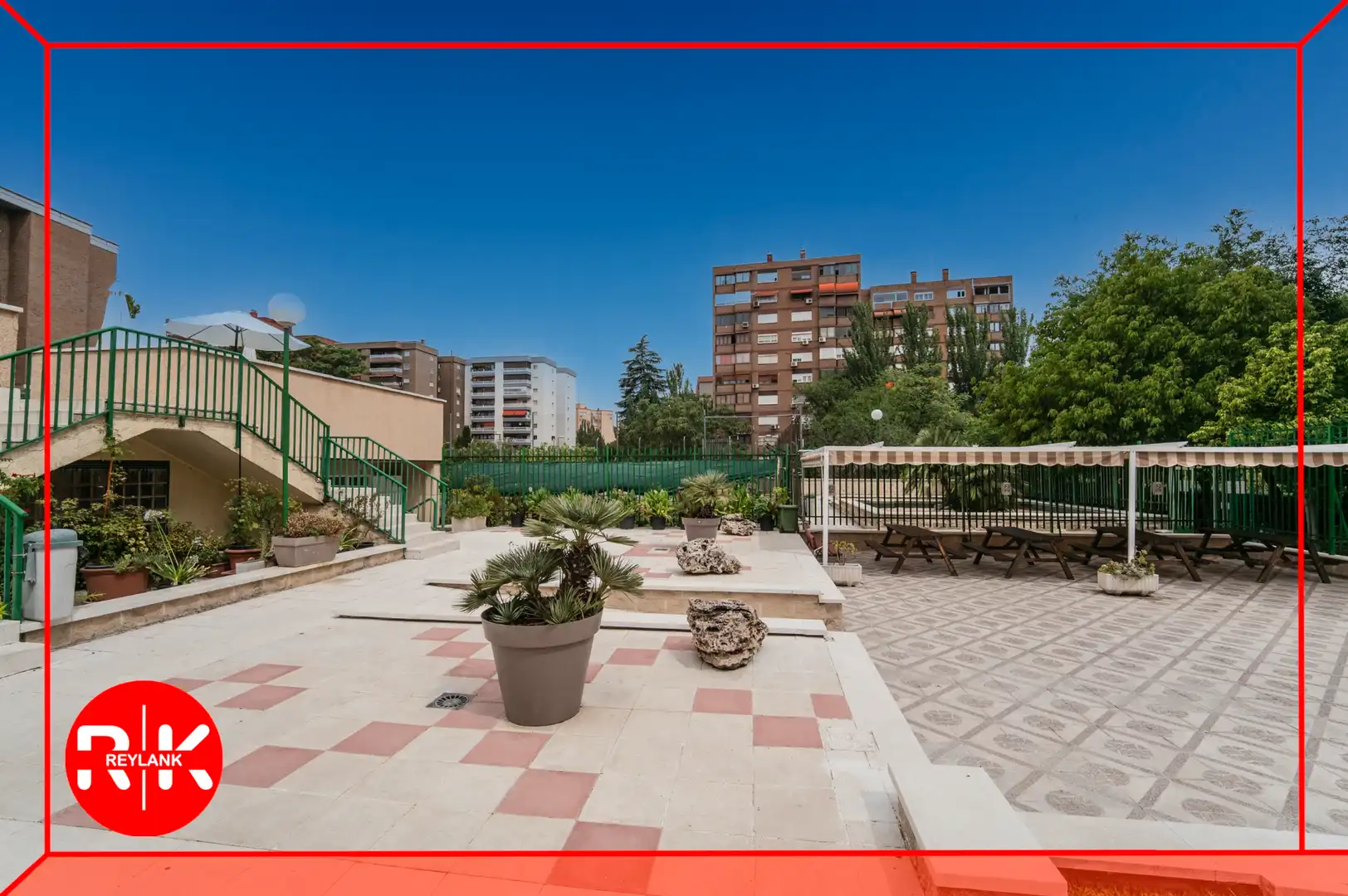 Vista exterior de Pis en venda en Coslada amb Aire condicionat, Calefacció i Terrassa