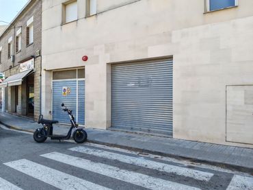 Local comercial en venta en Carretera Camí de la torre baixa 22