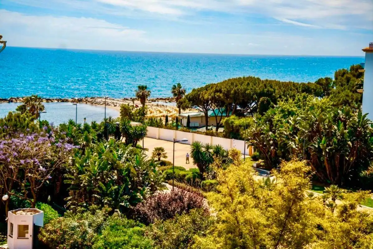Exterior view of Flat for sale in Marbella  with Air Conditioner, Heating and Private garden
