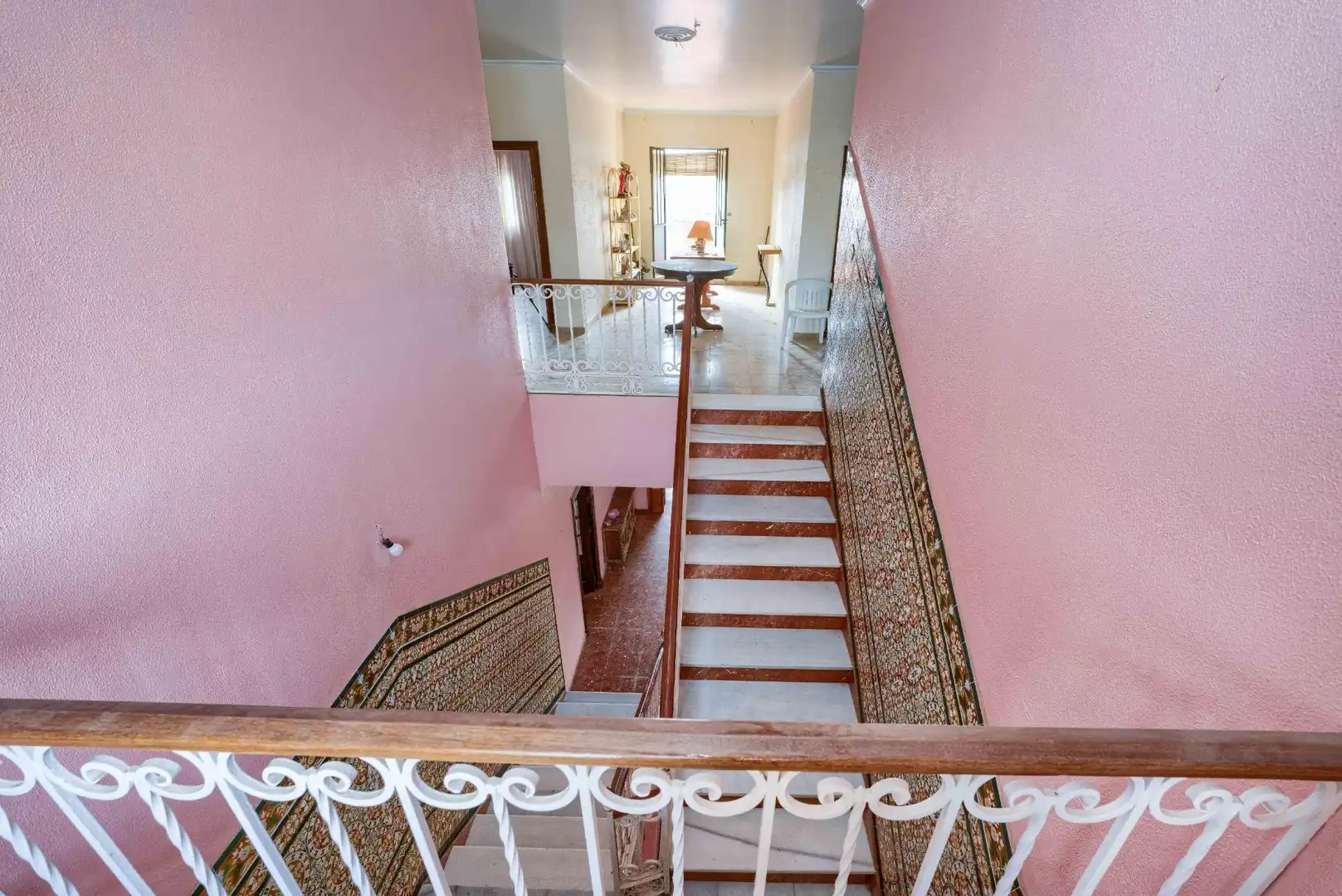 Houses for sale in Sanlúcar la Mayor  with Air Conditioner, Private garden and Terrace