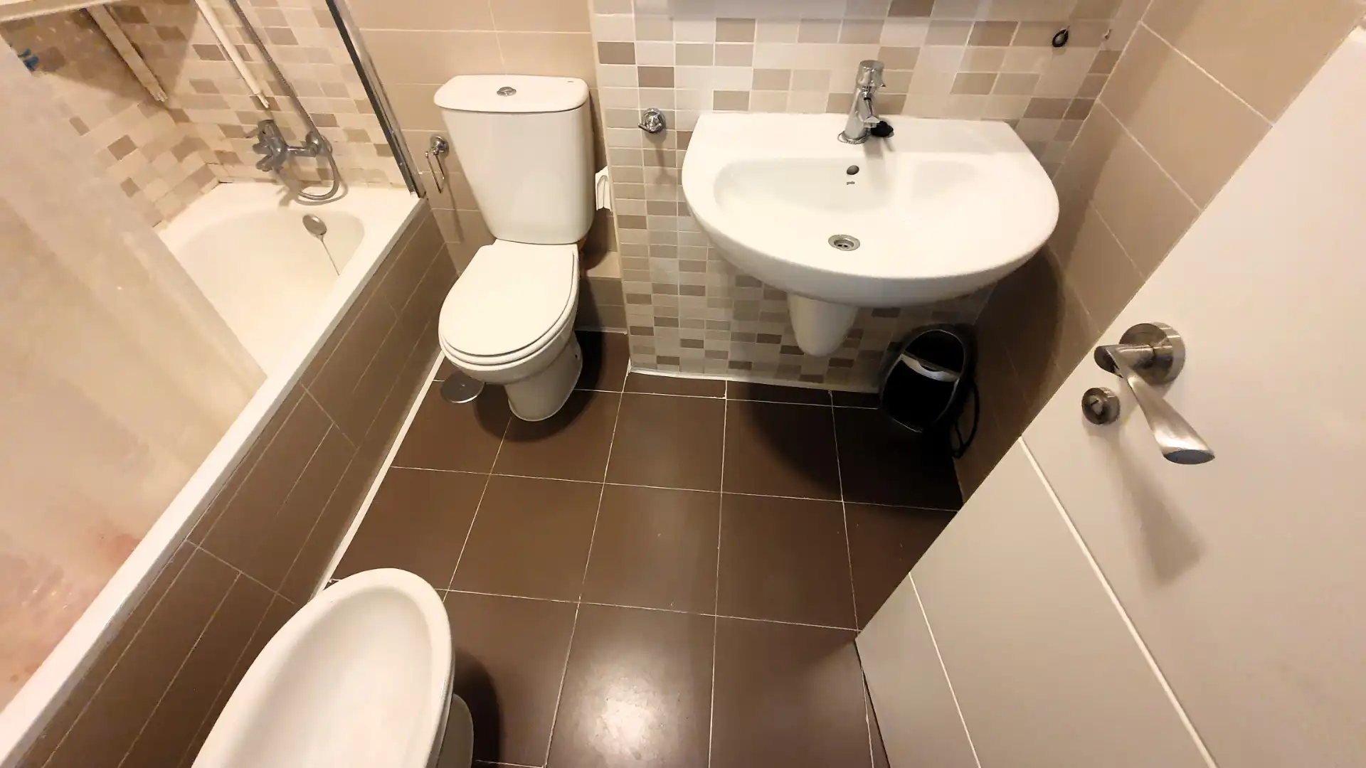 Baño de Piso en venta en Madrid con Aire acondicionado, Calefacción y Jardín privado