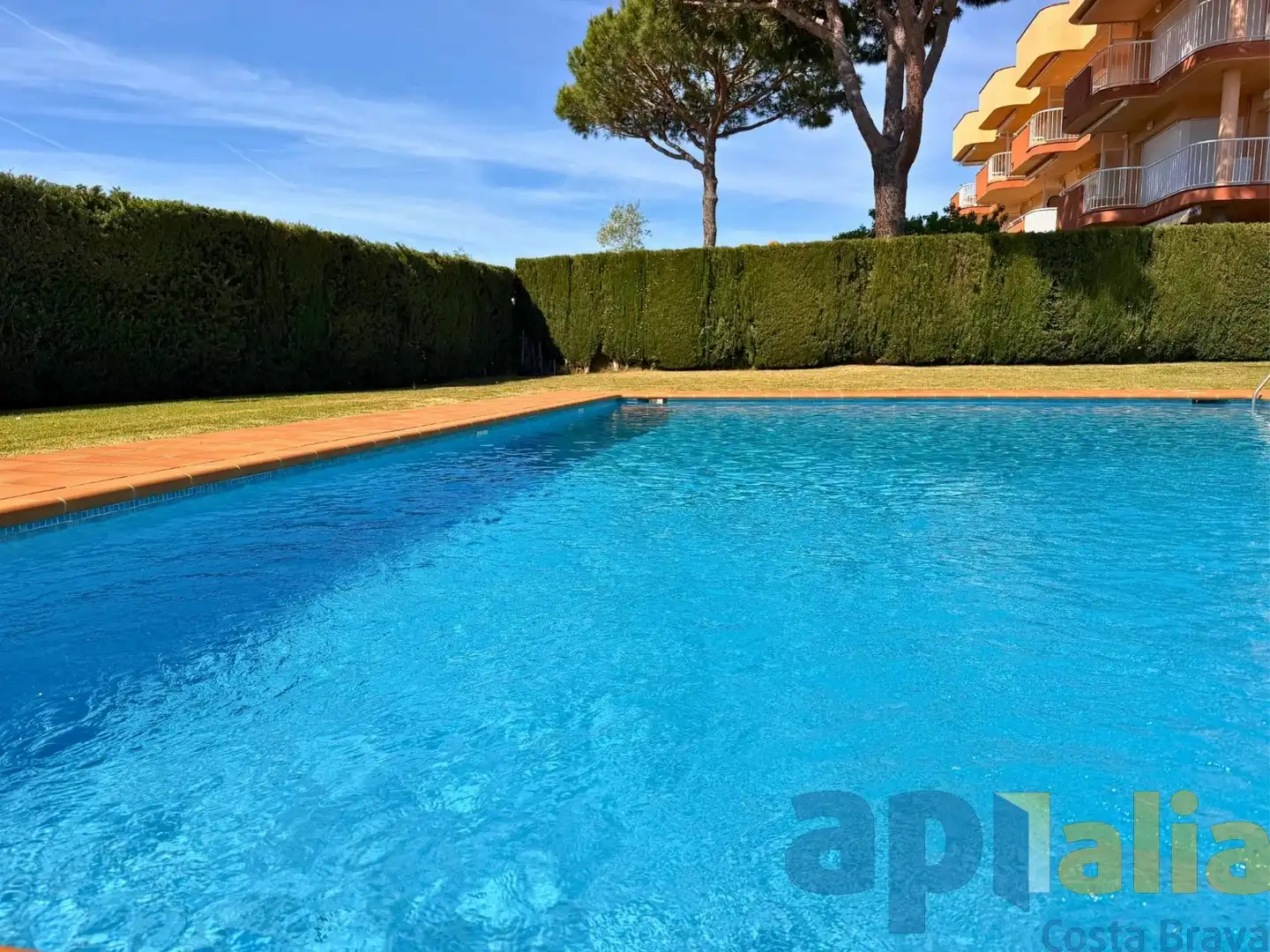 Swimming pool of Apartments for sale in Castell d'Aro, Platja d'Aro i s'Agaró  with Air Conditioner, Heating and Private garden