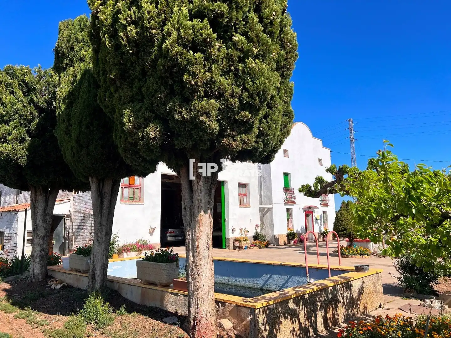 Exterior view of Houses for sale in Lleida  with Heating, Swimming Pool and Furnished