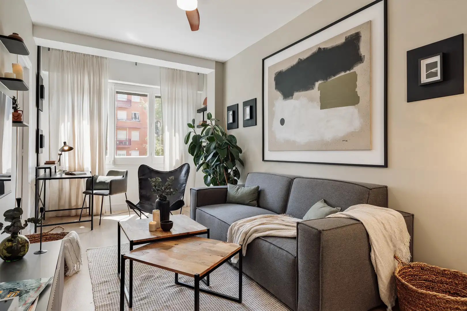 Sala de estar de Apartamento de alquiler en Barcelona con Amueblado, Horno y Lavadora