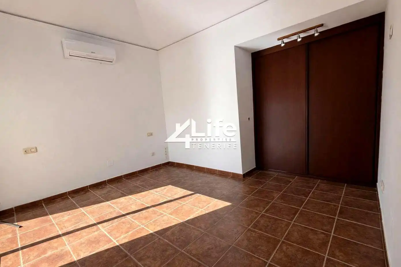 Casa o chalet en venta en Granadilla de Abona con Aire acondicionado, Jardín privado y Terraza