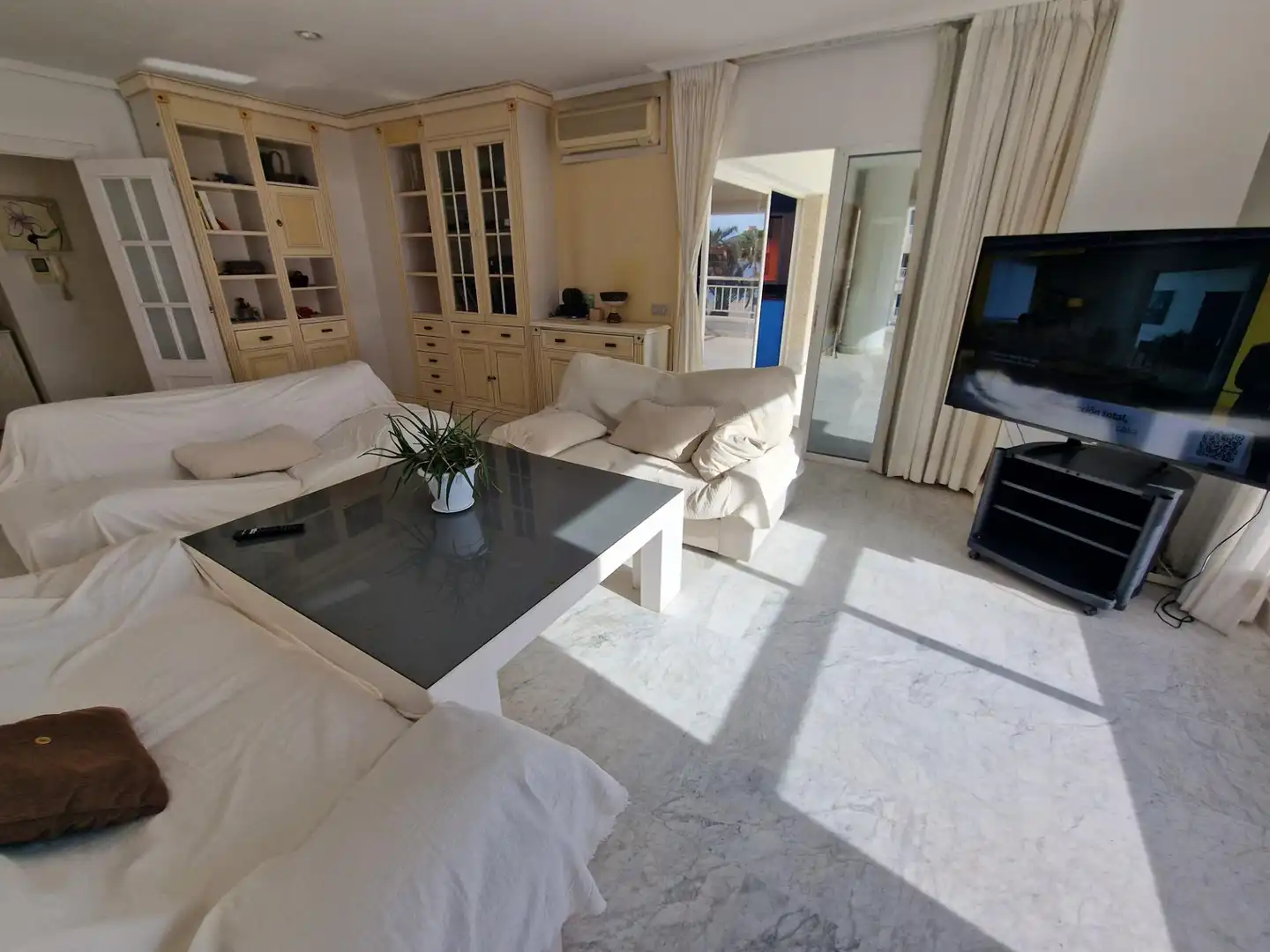 Sala de estar de Piso de alquiler en Águilas con Balcón y Piscina comunitaria