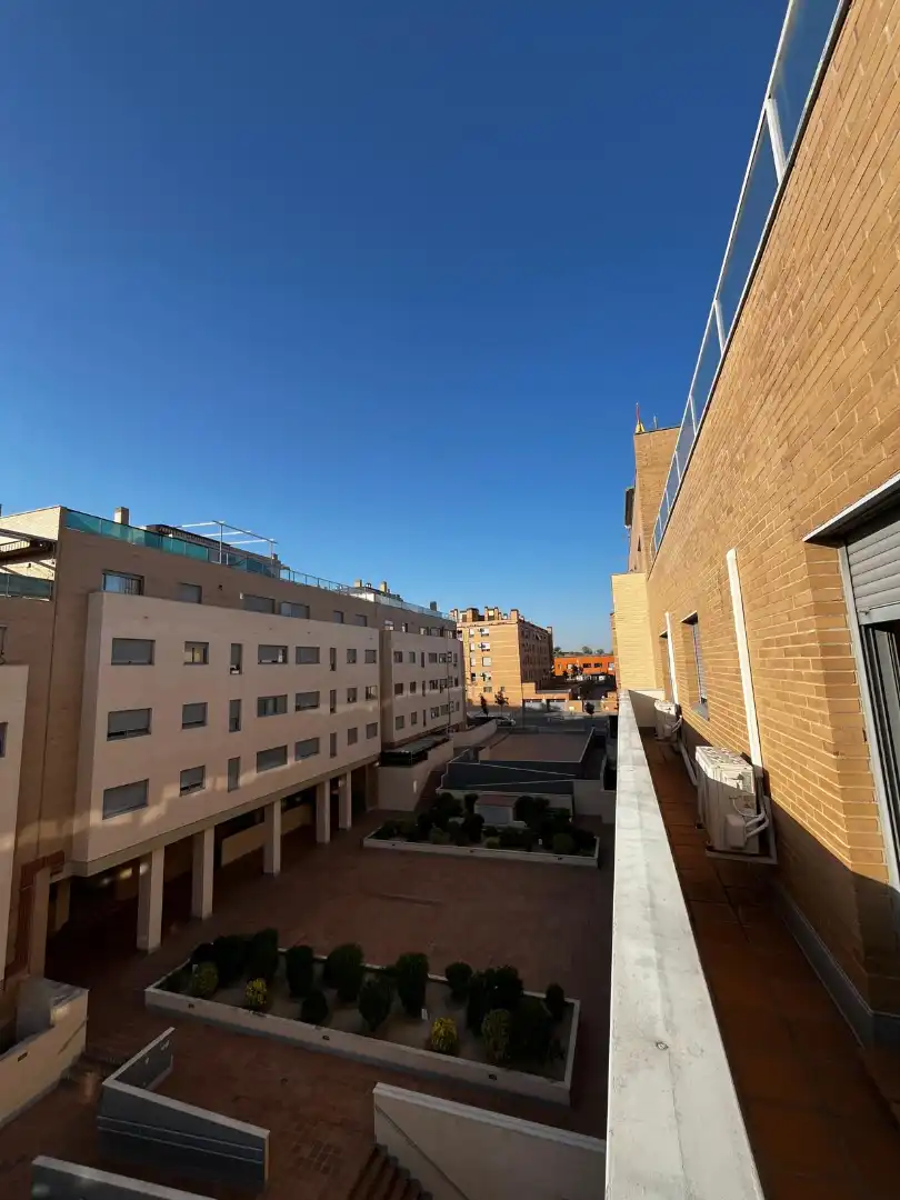 Außenansicht von Dachboden zum Verkauf in Arganda del Rey mit Klimaanlage, Heizung und Parkett