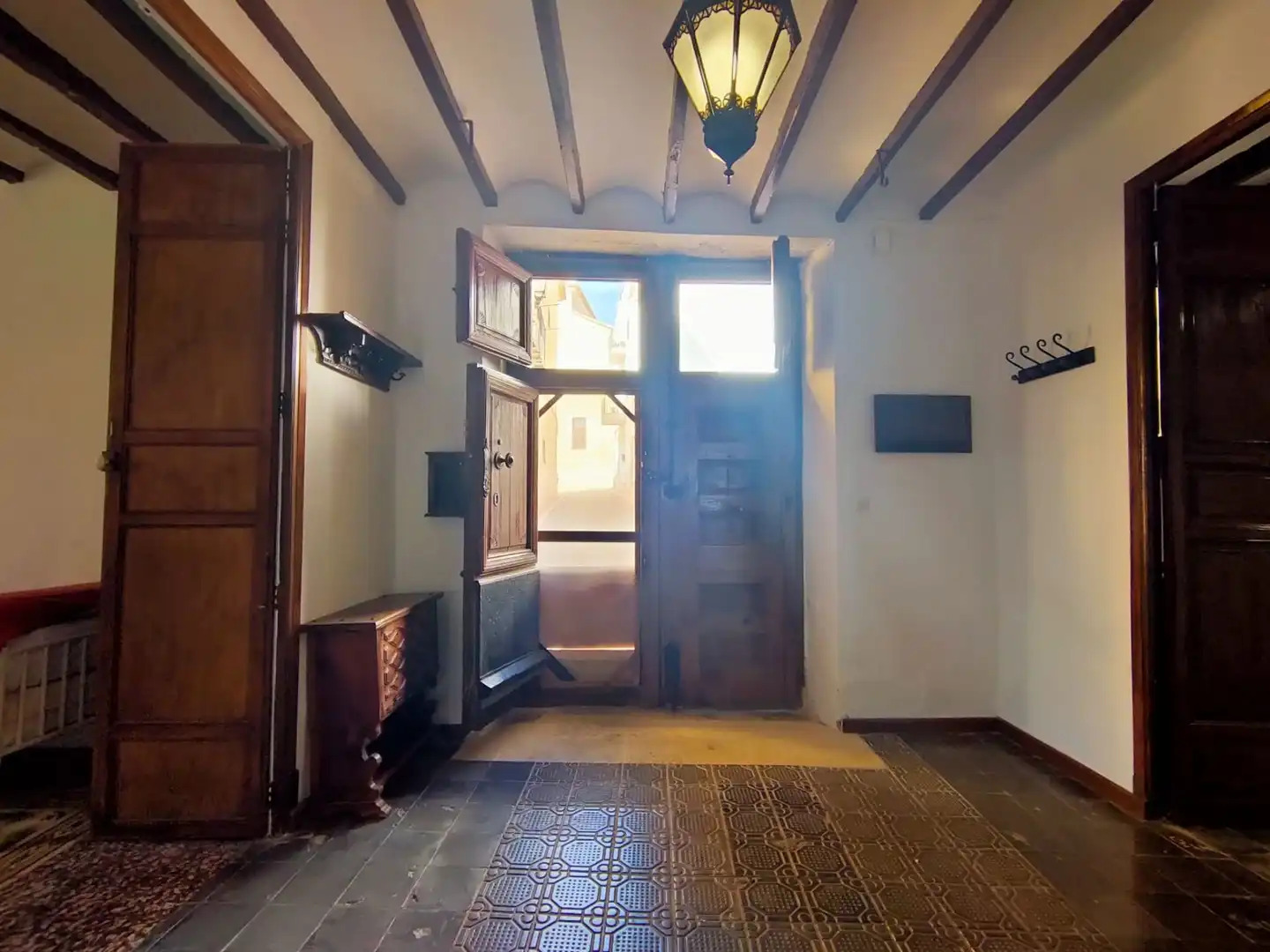 Casa rústica amb jardí en venda a Casco urbano, imagen 2