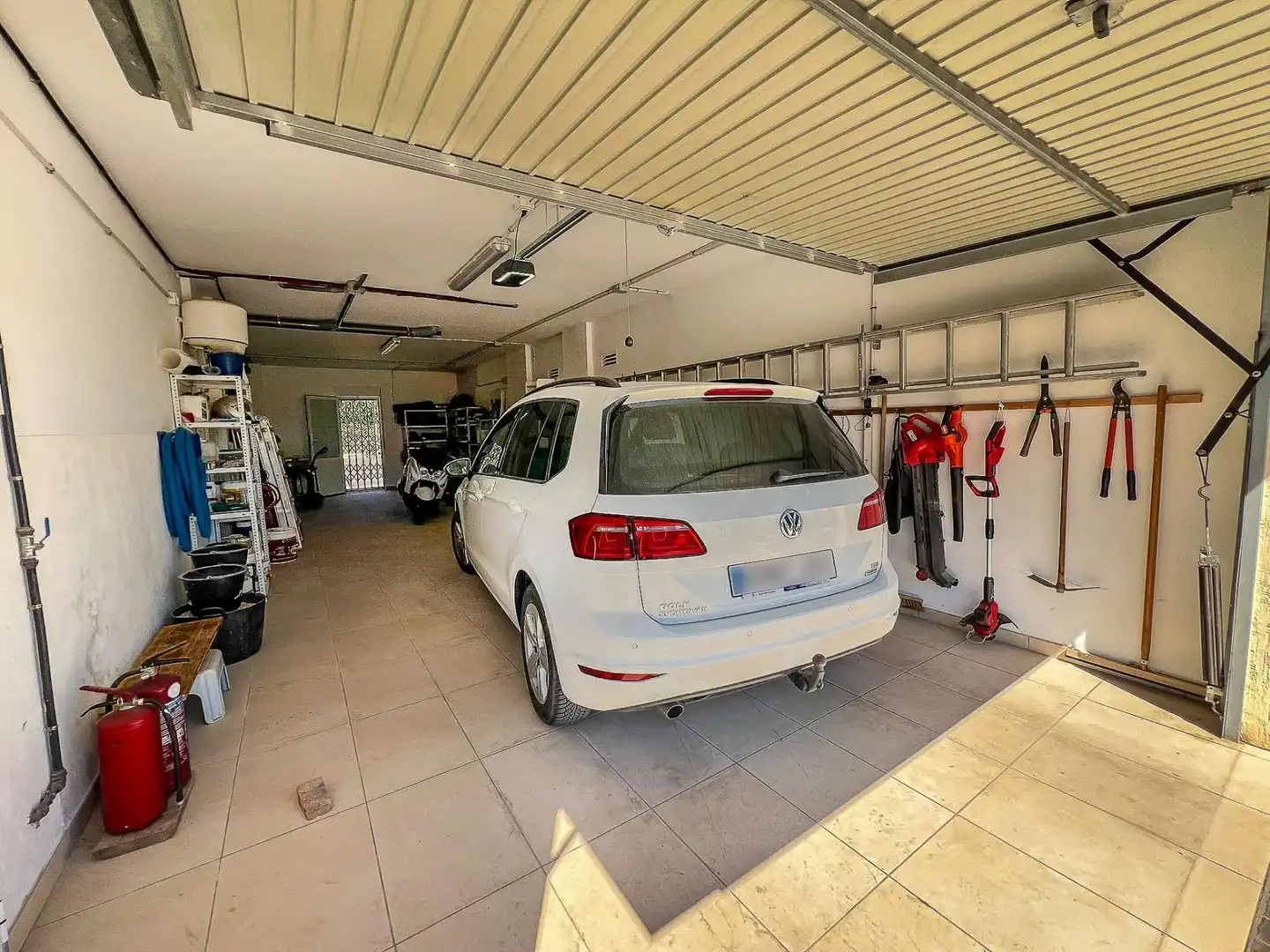 Parking de Casa o chalet en venta en La Nucia con Aire acondicionado, Calefacción y Jardín privado