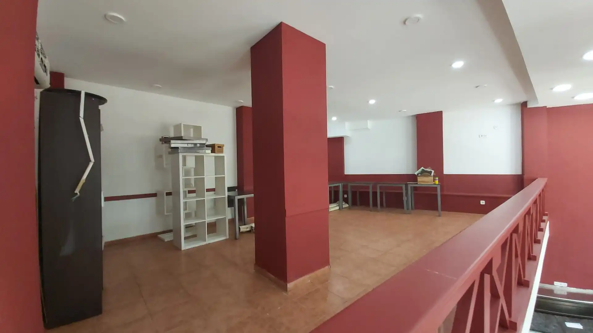 Local en venta en Cerdanyola del Vallès con Aire acondicionado