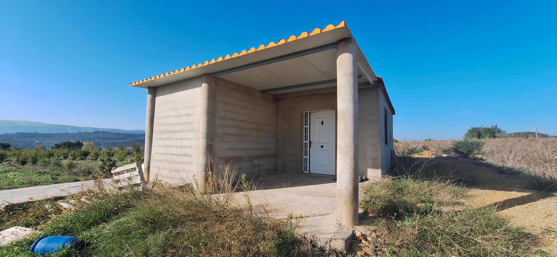 Vista exterior de Casa o xalet en venda en Montroy amb Jardí privat i Terrassa