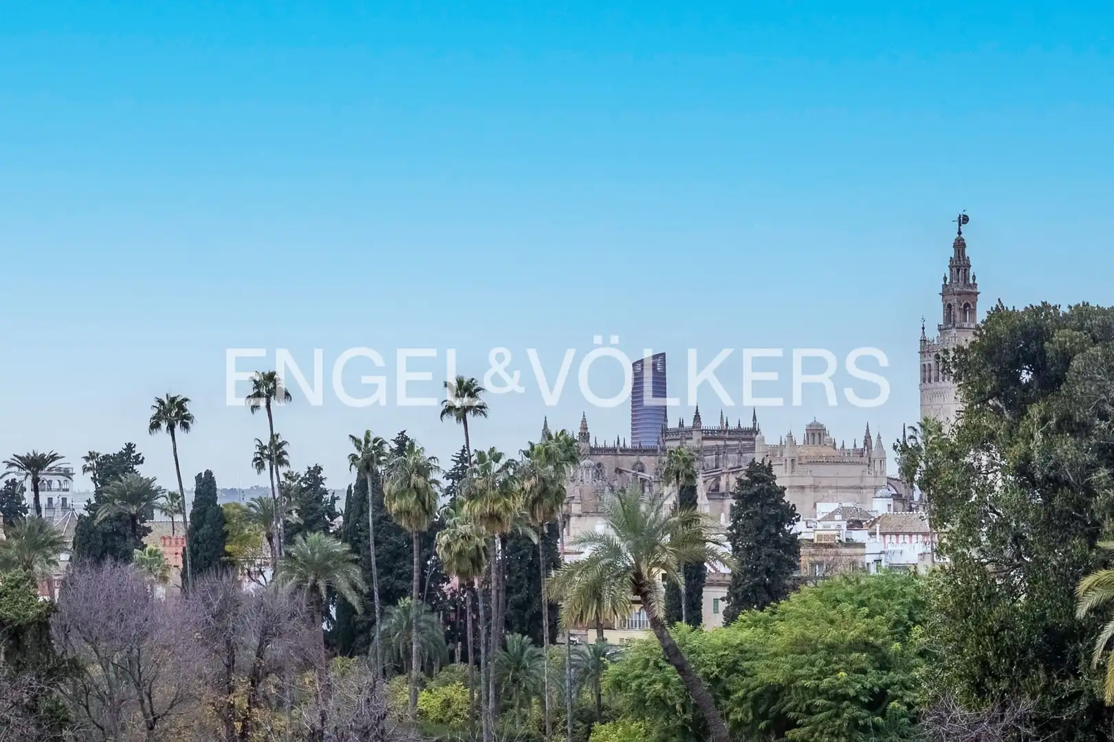 Vista exterior de Piso en venta en Sevilla con Aire acondicionado y Calefacción