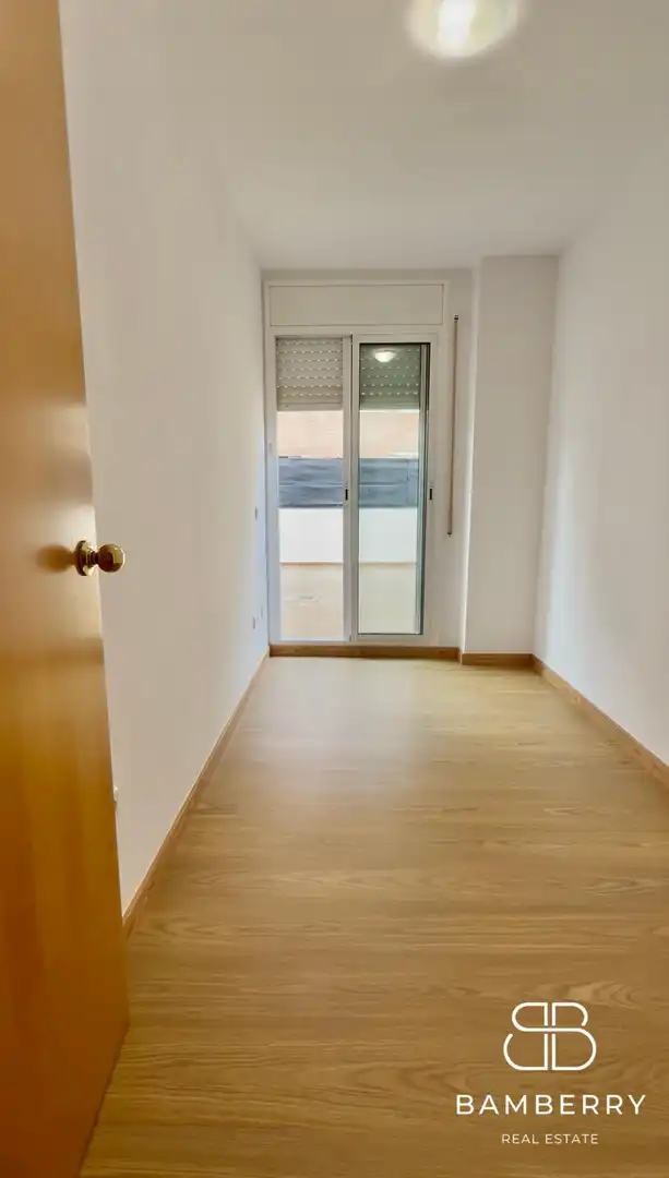 Bedroom of Flat for sale in Castelldefels  with Parquet flooring and Community pool