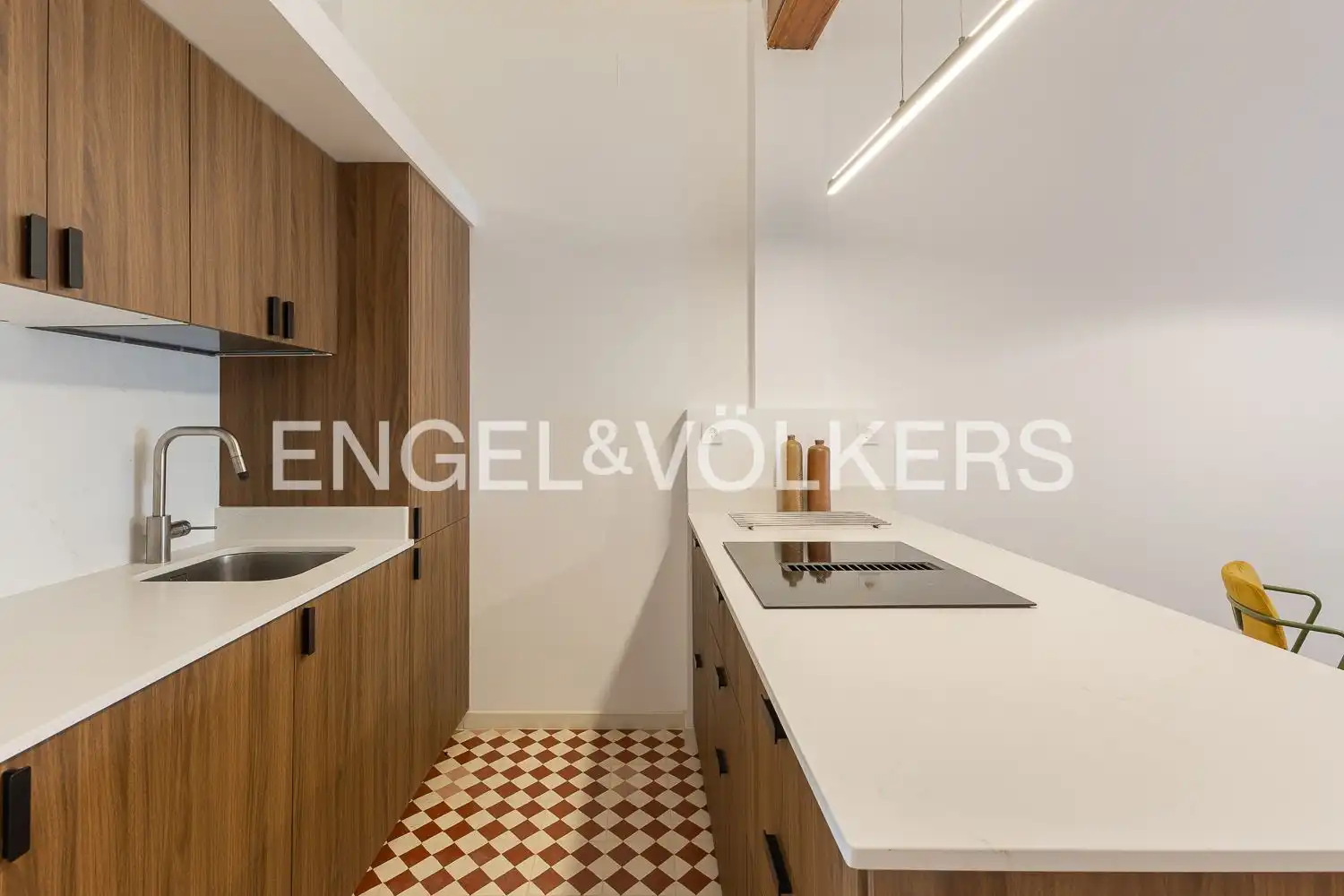 Küche von Wohnung zur Miete in Valencia mit Heizung und Balkon