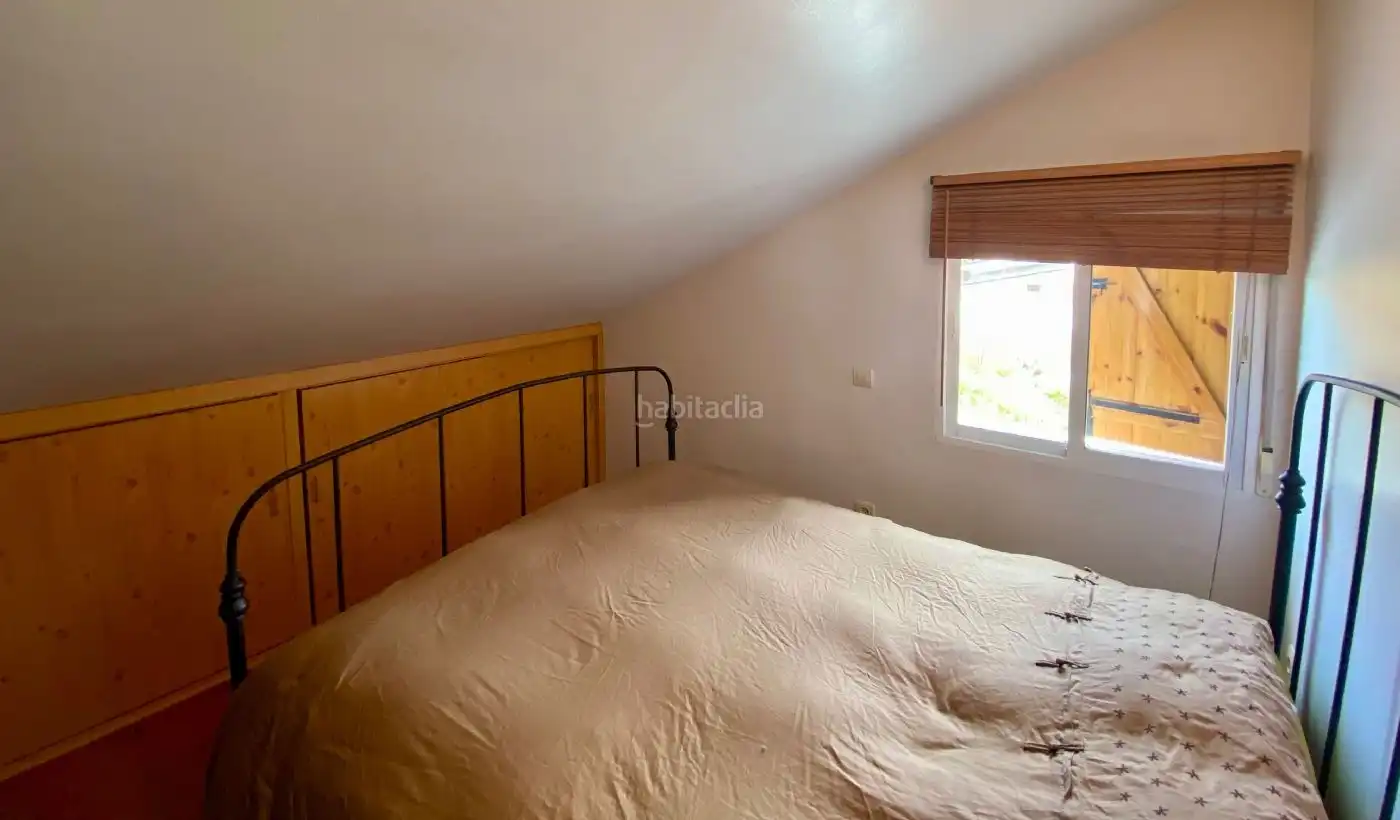 House with pool for sale in Calle Ronda de Manchester 290, imagen 3