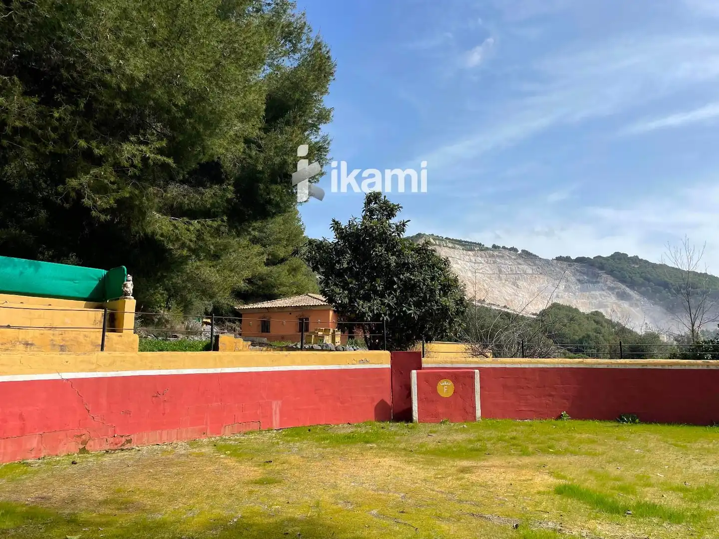 Houses for sale in Ojén  with Terrace and Furnished