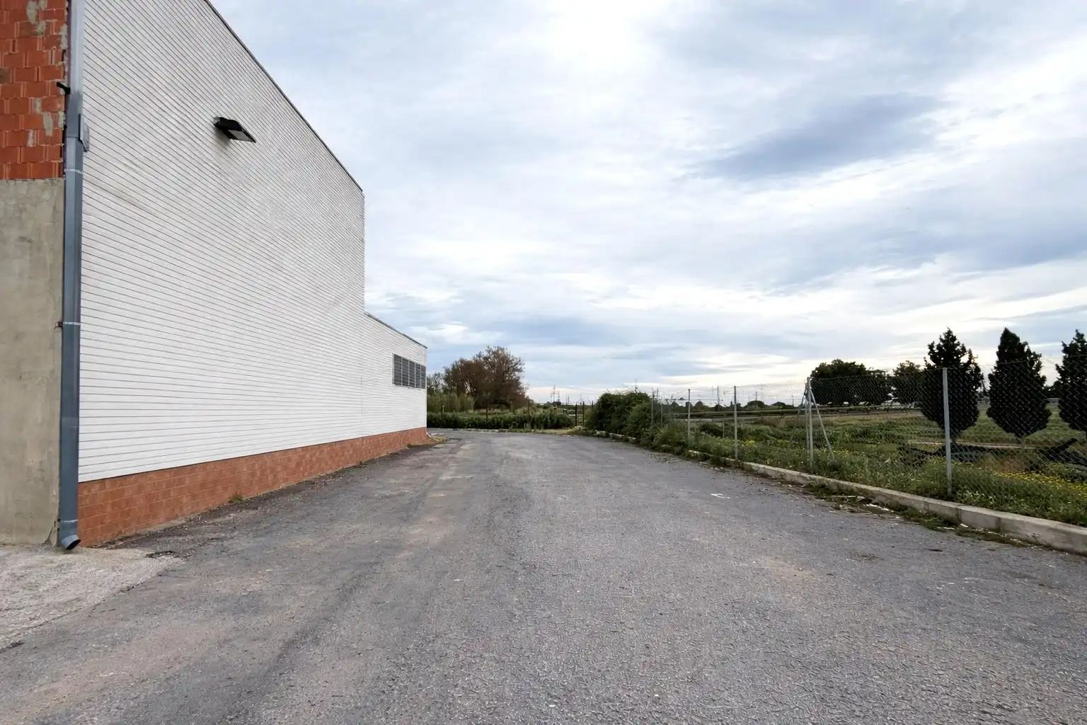 Fabrikhallen zum Verkauf in Sagunto / Sagunt
