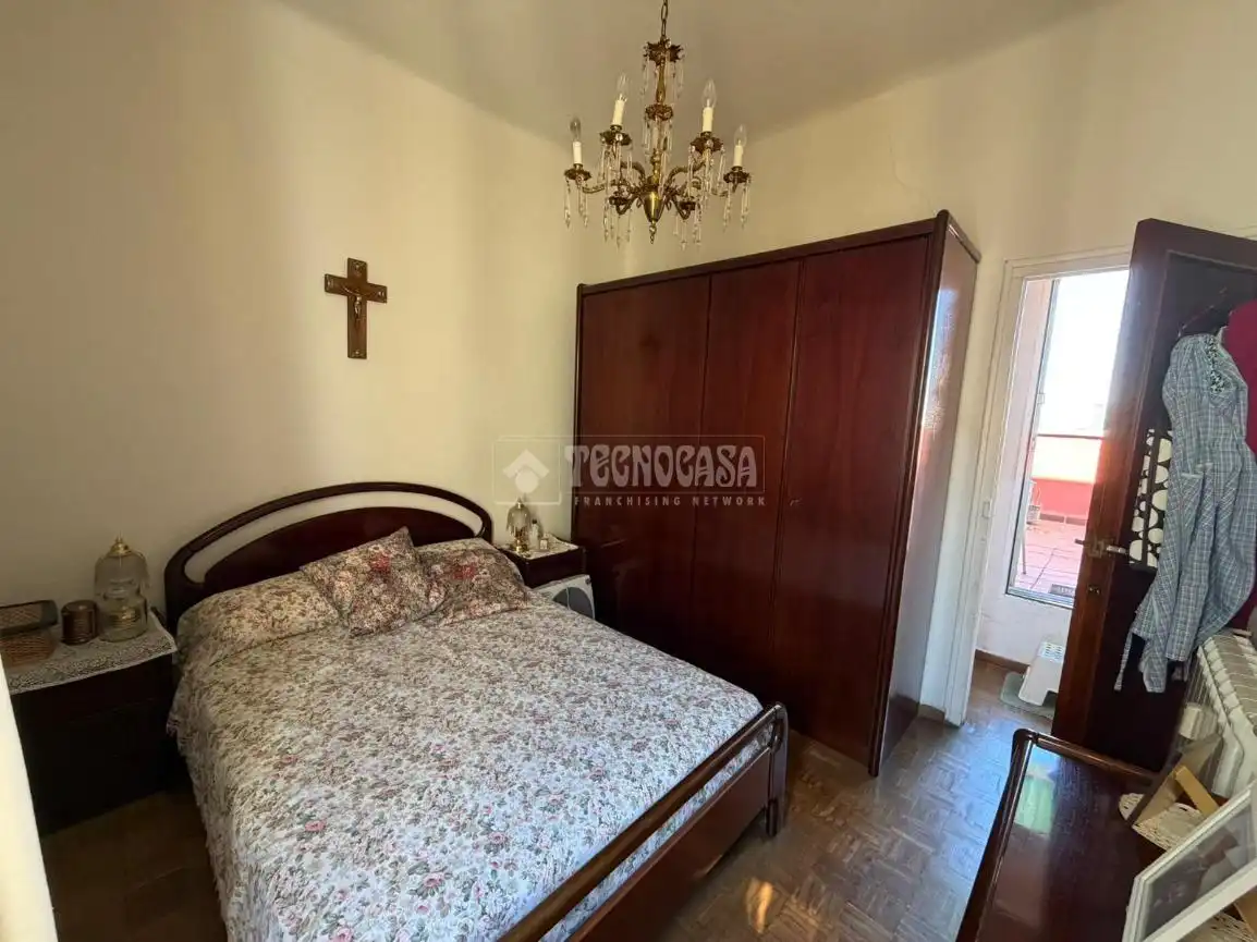 Habitación de Piso en venta en Madrid con Calefacción y Terraza