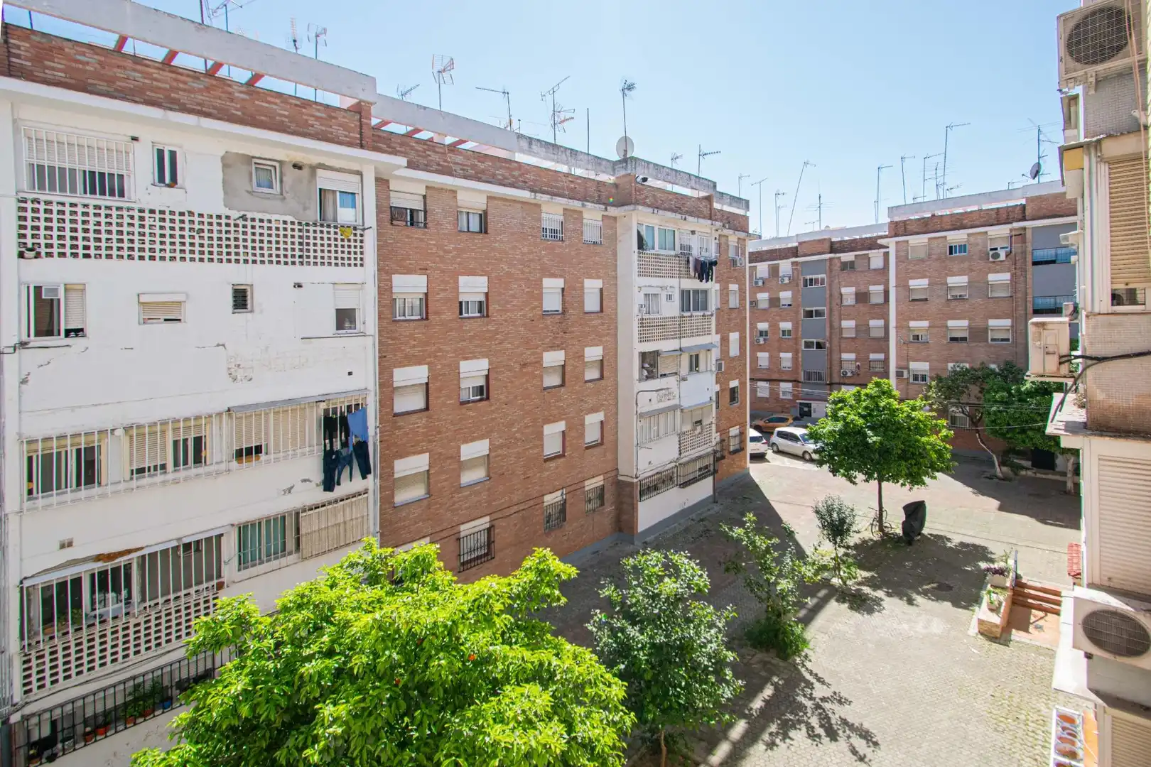 Exterior view of Flat for sale in Sevilla  with Air Conditioner and Heating
