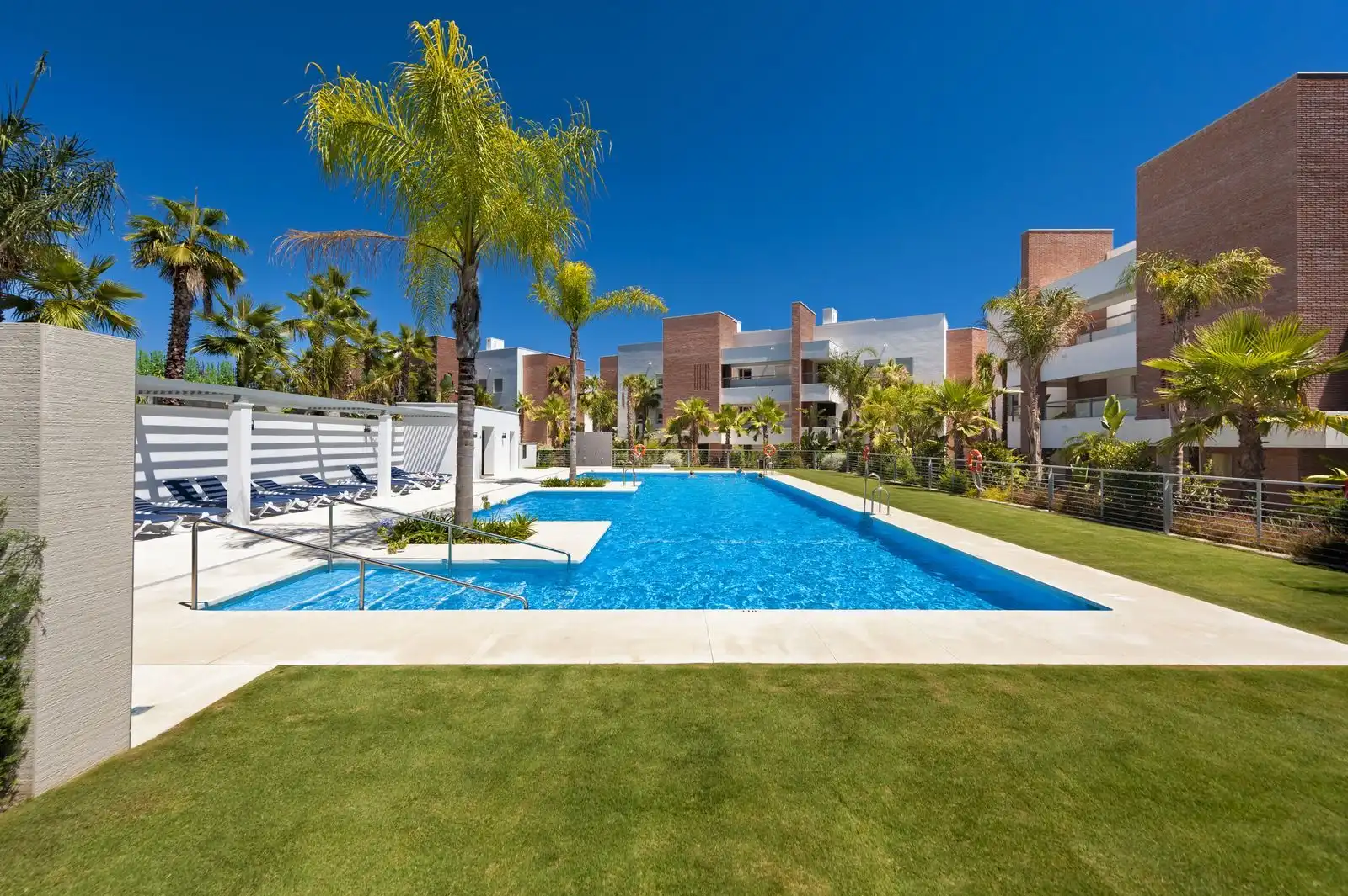 Piso con piscina en venta en Calle Los Arqueros 93, imagen 23