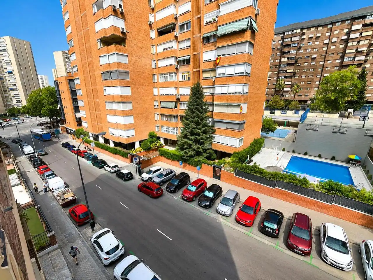 Vista exterior de Piso en venta en Madrid con Calefacción, Jardín privado y Parquet