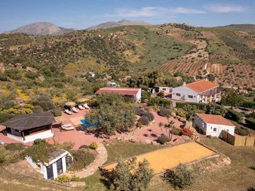 Casa rustica con piscina in vendita a Álora
