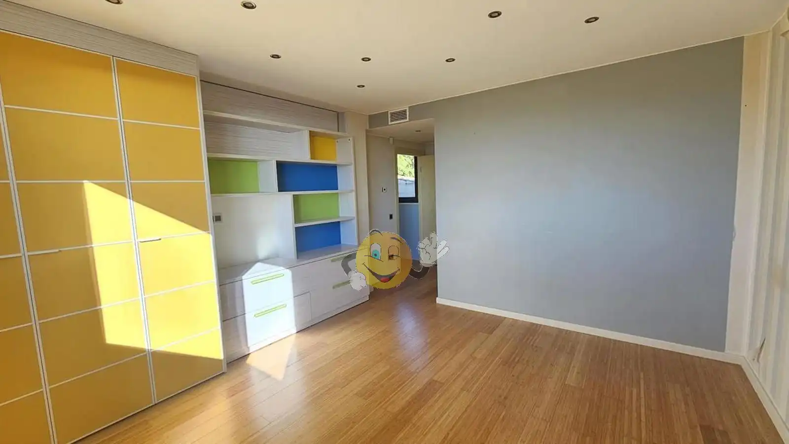 Schlafzimmer von Haus oder Chalet zum Verkauf in Castell d'Aro, Platja d'Aro i s'Agaró mit Klimaanlage, Heizung und Privatgarten