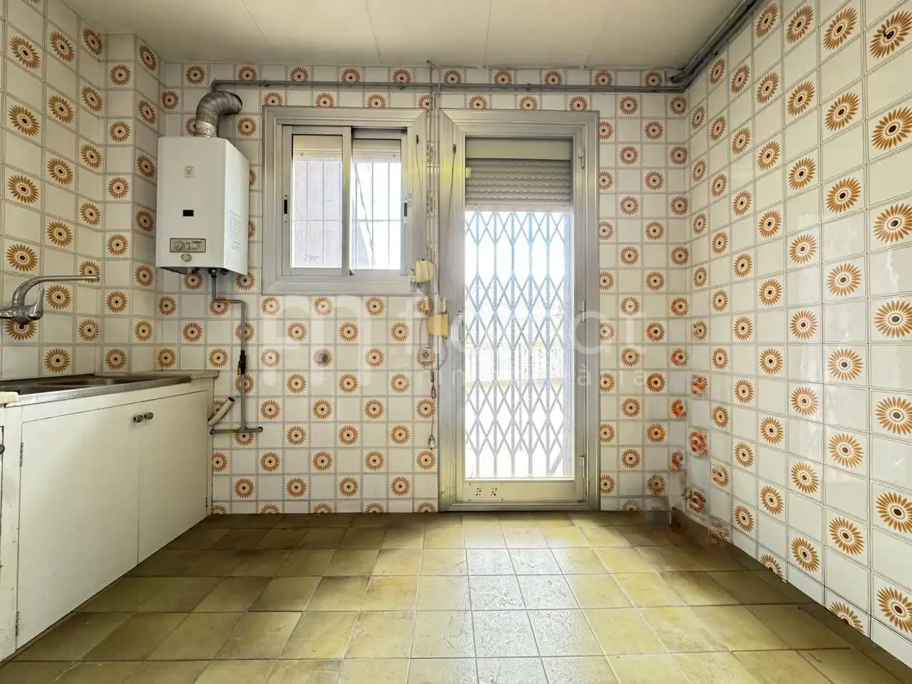 Kitchen of Flat for sale in Girona  with Terrace