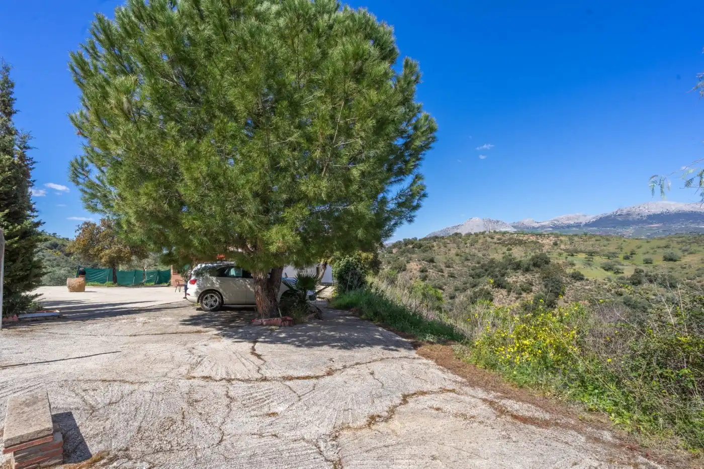 Vista exterior de Casa o xalet en venda en Málaga amb Terrassa, Traster i Piscina