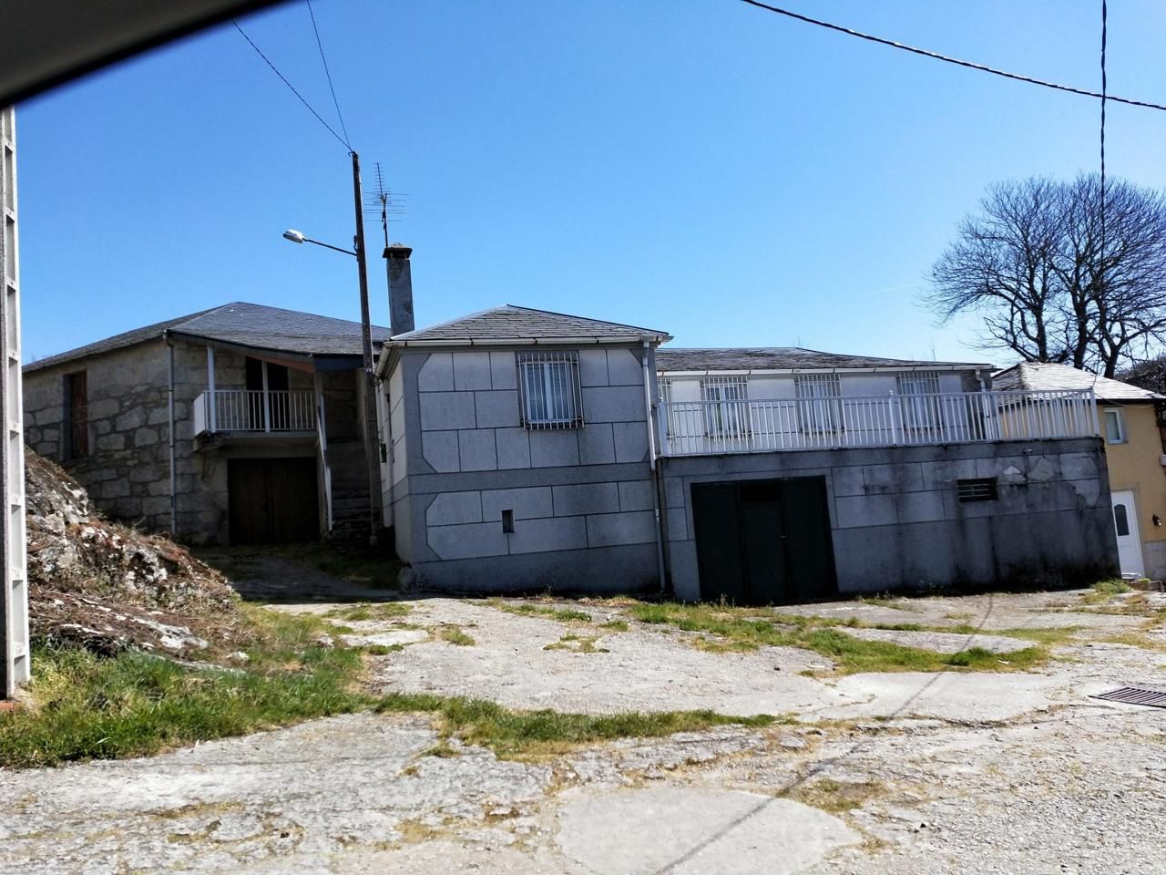 Vista exterior de Casa o xalet en venda en San Xoán de Río amb Terrassa