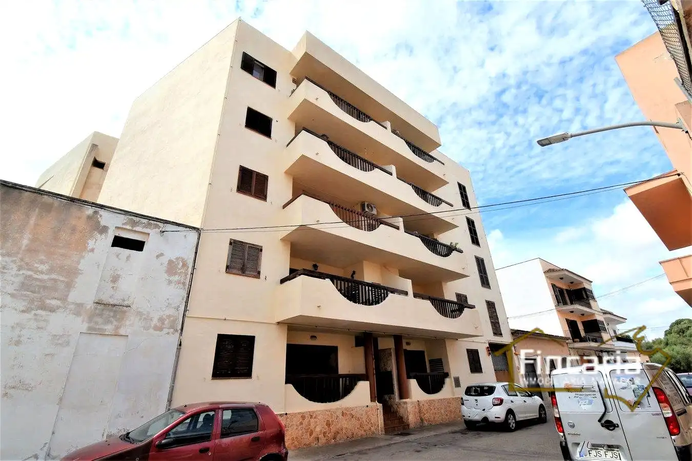 Vista exterior de Garatge en venda en Felanitx