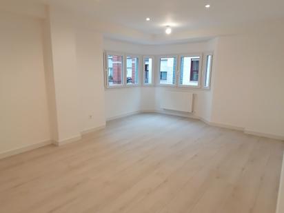 Living room of Flat for sale in Gijón   with Heating, Parquet flooring and Terrace