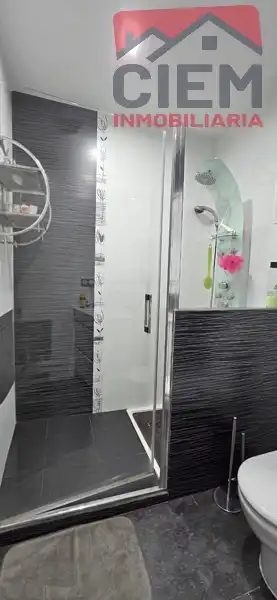 Baño de Ático en venta en Miajadas con Aire acondicionado, Calefacción y Terraza
