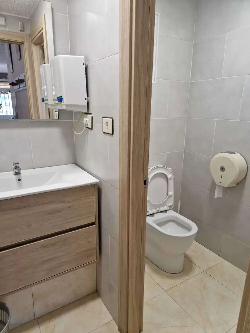 Bathroom of Commercial properties for rent in A Baña    with Furnished