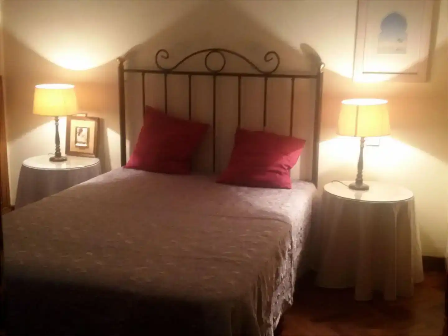 Dormitori de Apartament de lloguer en  Madrid Capital amb Aire condicionat