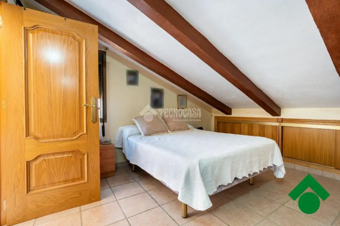 Habitación de Finca rústica en venta en Santa Fe con Aire acondicionado
