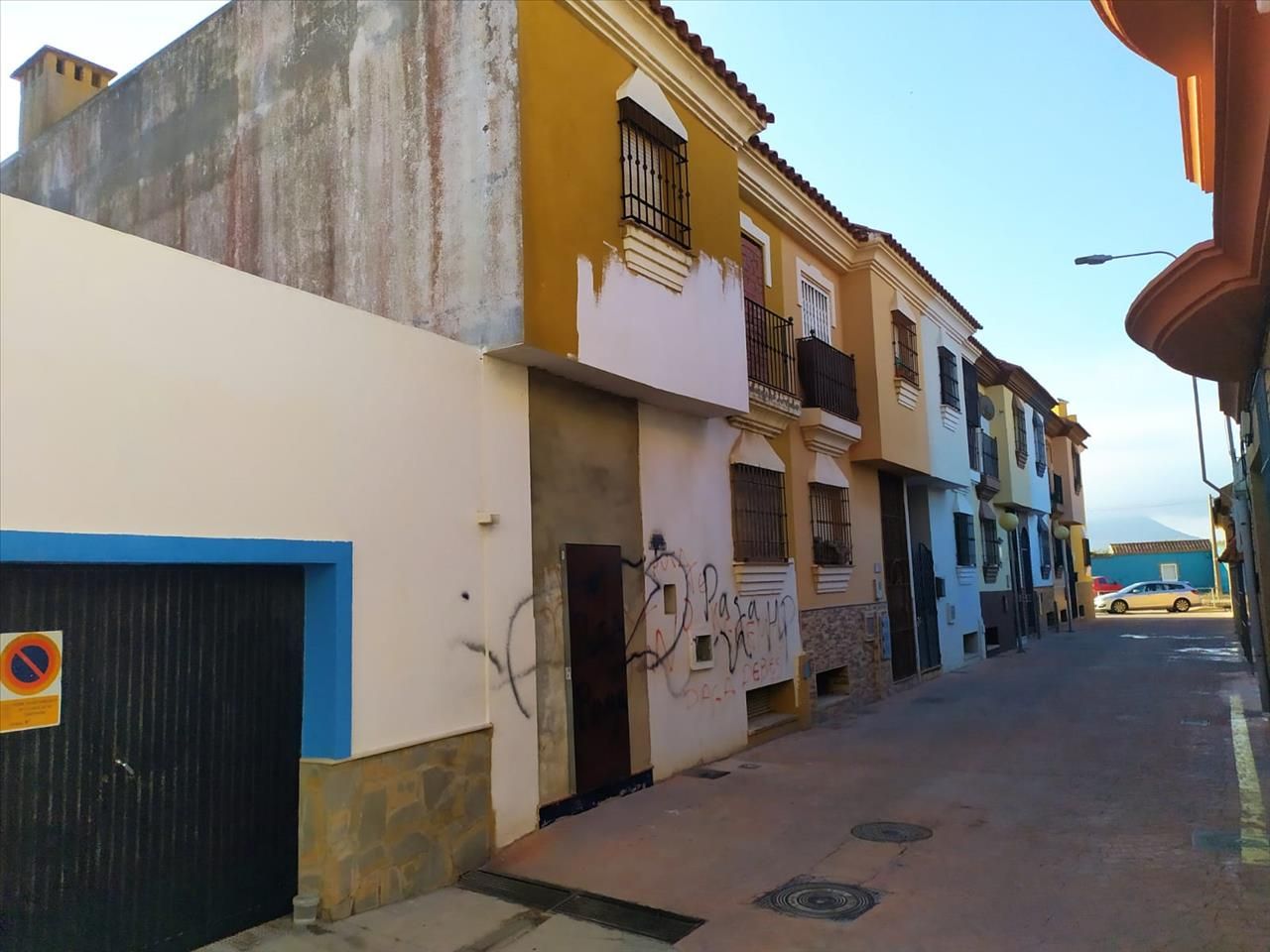 Vista exterior de Casa o chalet en venta en La Línea de la Concepción