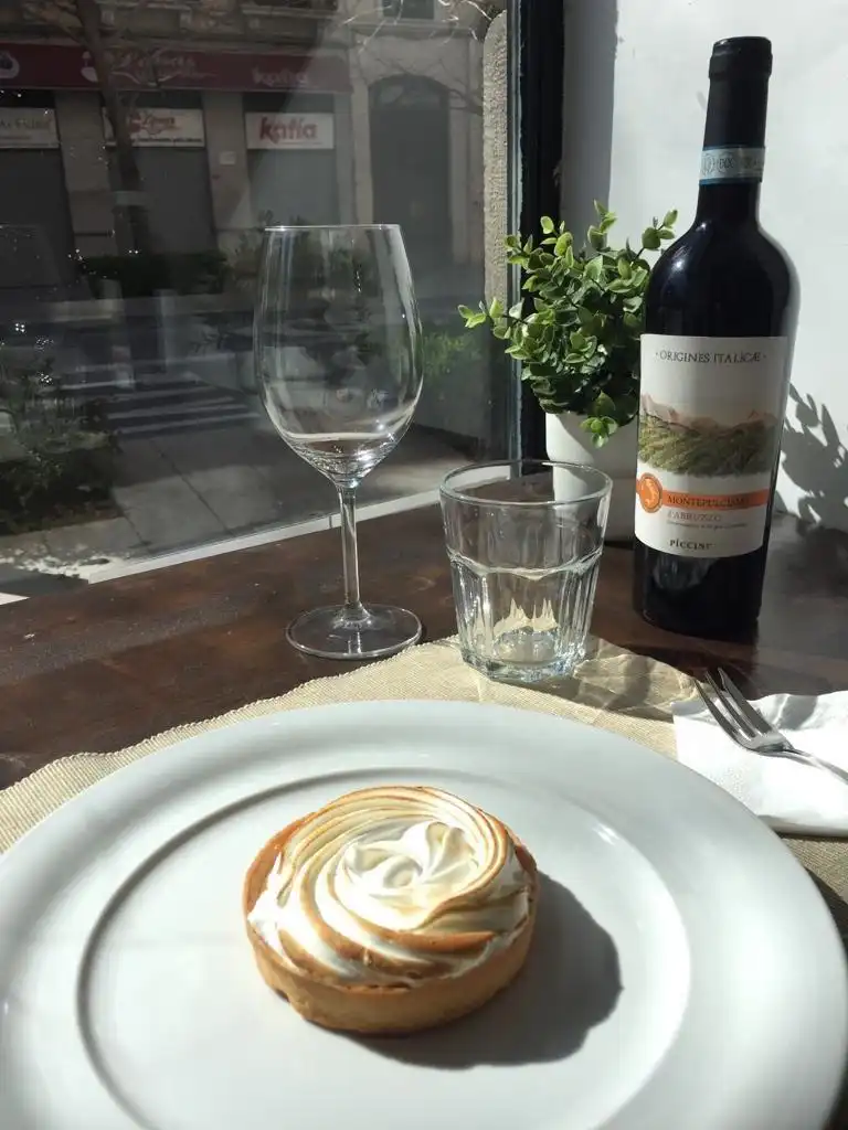 Local de lloguer en Granada amb Aire condicionat i Moblat
