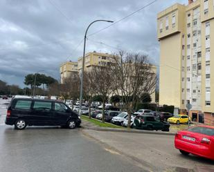 Aparcament de Planta baixa en venda en San Roque amb Jardí privat