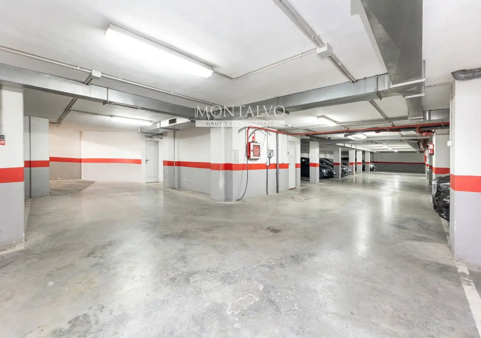 Parkplatz von Garage zum Verkauf in Atarfe