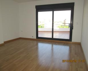 Bedroom of Attic for sale in Loja  with Parquet flooring, Terrace and Internet