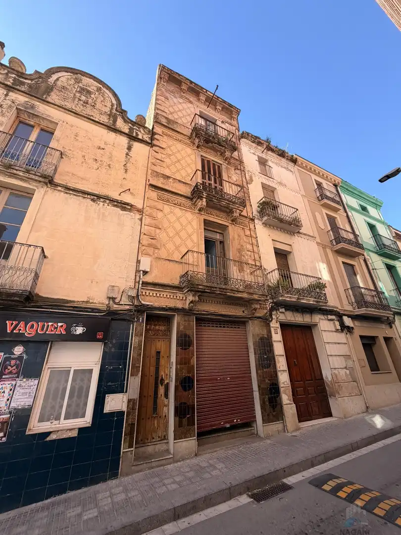 Vista exterior de Piso en venta en Esparreguera